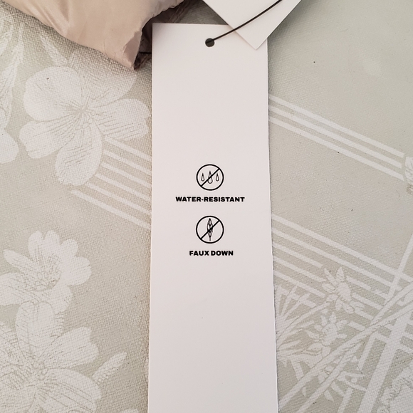 DKNY Jeans Women's Lightweight Zip-Front Moto Puffer Jacket XS - Picture 8 of 15